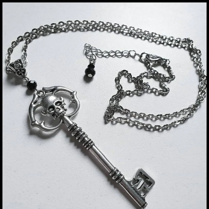 Collar de llave de esqueleto de Color plateado antiguo gótico para mujer, colgante creativo, encanto, declaración, joyería Punk, regalo de Halloween de moda
