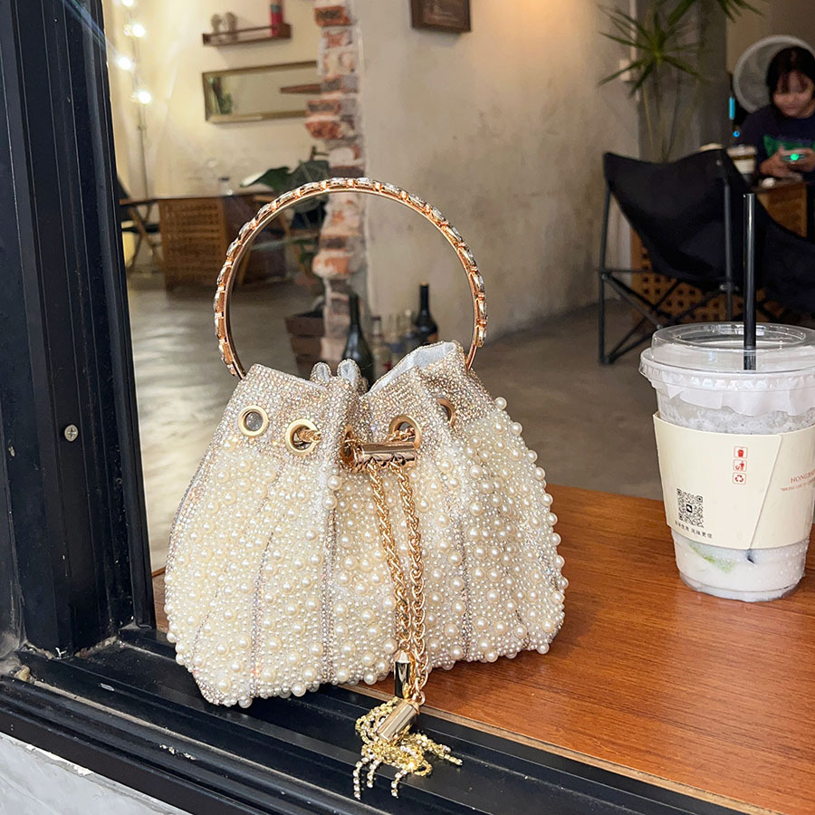 Borsa a secchiello con perle di lusso Borse da sera per feste con coulisse alla moda per borse da donna firmate e pochette da sposa con manico rotondo