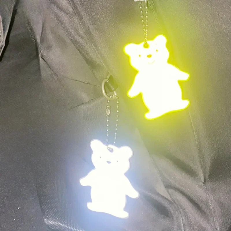 Cute Bear Outdoor Reflective Bag Pendant Night Running Cycling Car Warn Mark Student Bag Charm Keychain Glow in The Dark Sign