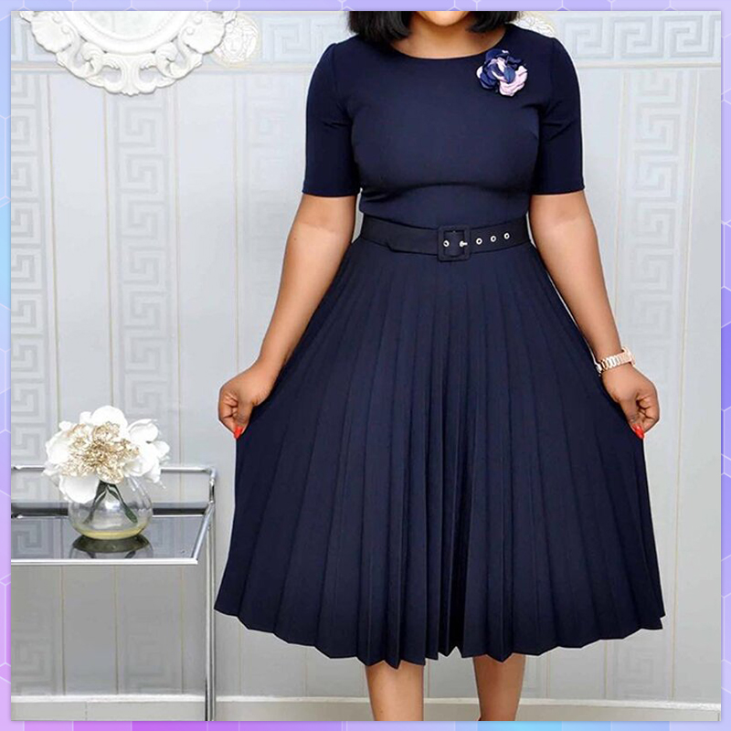 เดรส S-5Xl อัดพลีทไซส์ใหญ่สำหรับผู้หญิงเดรสผู้หญิงใส่ทำงานคอกลมแขนสั้นสีพื้นมีเข็มขัด