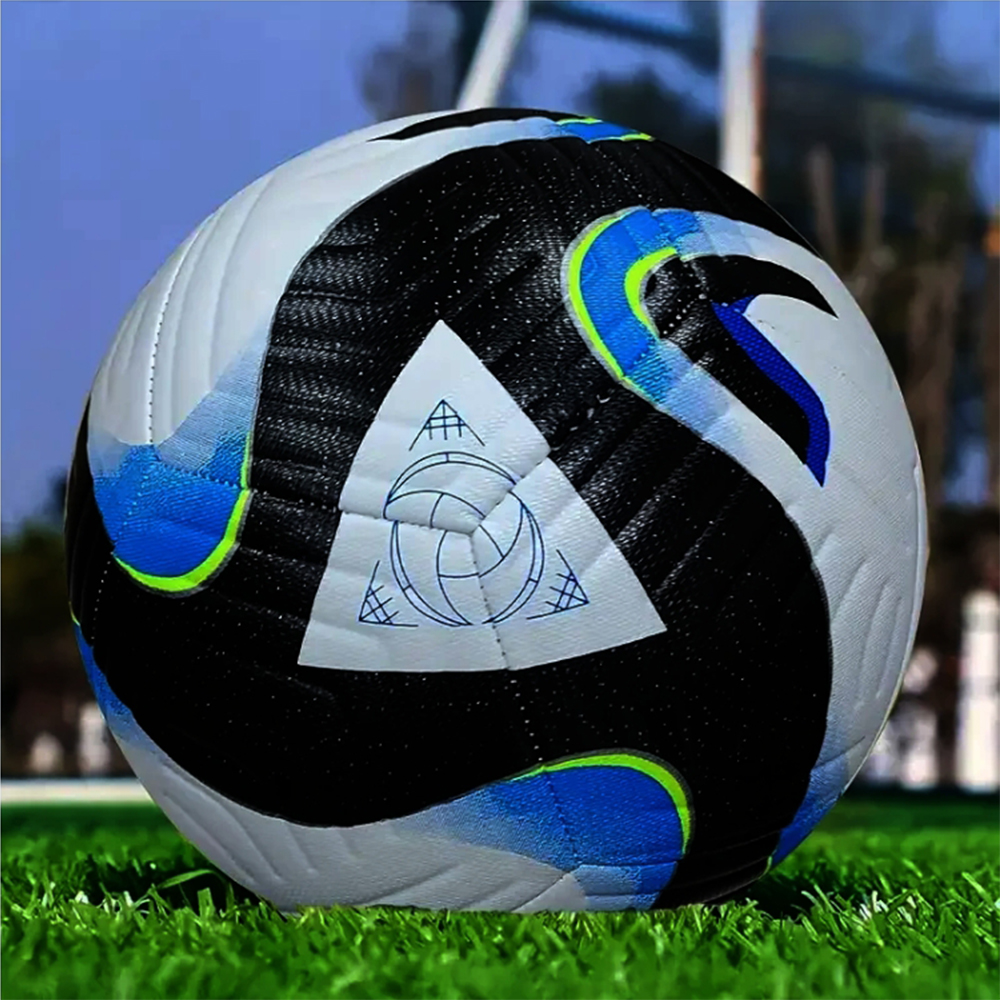 Wysokiej jakości klasyczne piłki nożne Oficjalny rozmiar 5. Materiał PU Goal Team Gra meczowa na świeżym powietrzu Piłka nożna Ballon De Foot