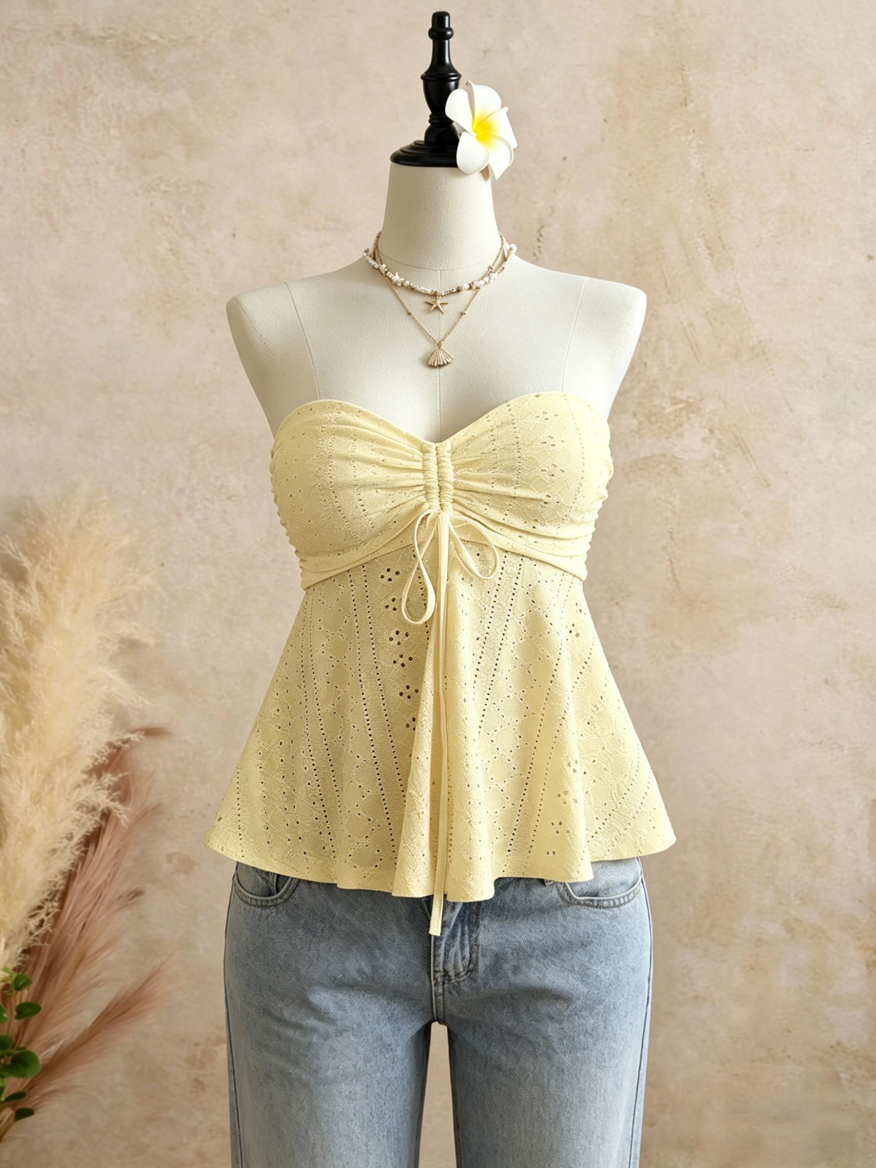 Damen Gelbes Spitzen-Top mit Ösen, Lässiges Gerafftes Peplum-Top mit Bindedetail vorne, Trägerloses Camisole