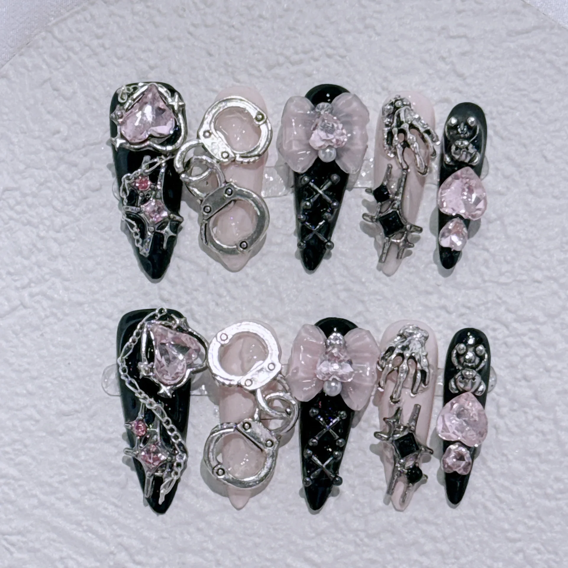 10pc Stiletto amande presse sur ongles noir foncé faux ongles avec papillon étoile conception fille chaude détachable couverture complète Nail Art pointe