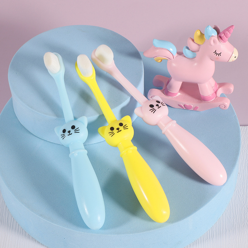 1 pc crianças dos desenhos animados gato super macio cerdas de alta qualidade escova de dentes do bebê crianças treinamento escova de dentes cuidados 1-6 y