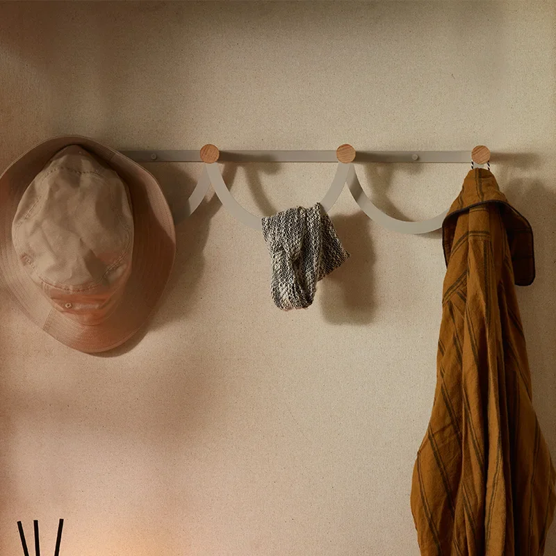 Minimalist Wall-Mounted Coat Rack Sturdy Bedroom Hat Hanger Modern Entryway Storage Hook Creative Home Organizer
