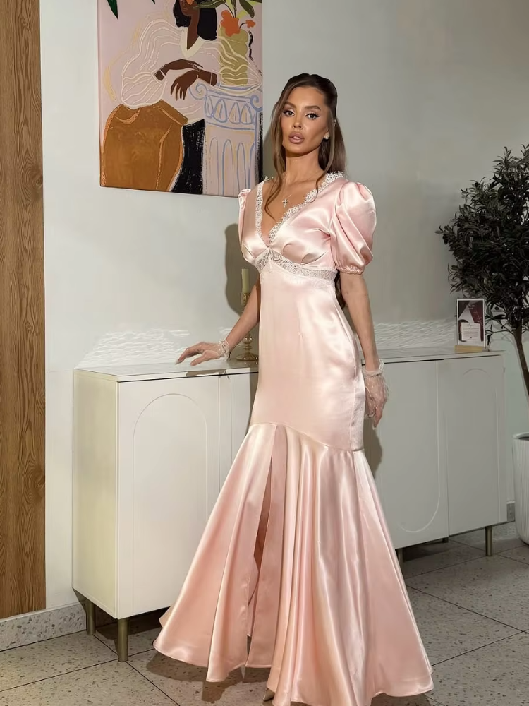 Roze kant-trim puffmouwen dames maxi jurk V-hals taille-aansluitend gespleten slanke jurken 2026 nieuwe dames feestjurk
