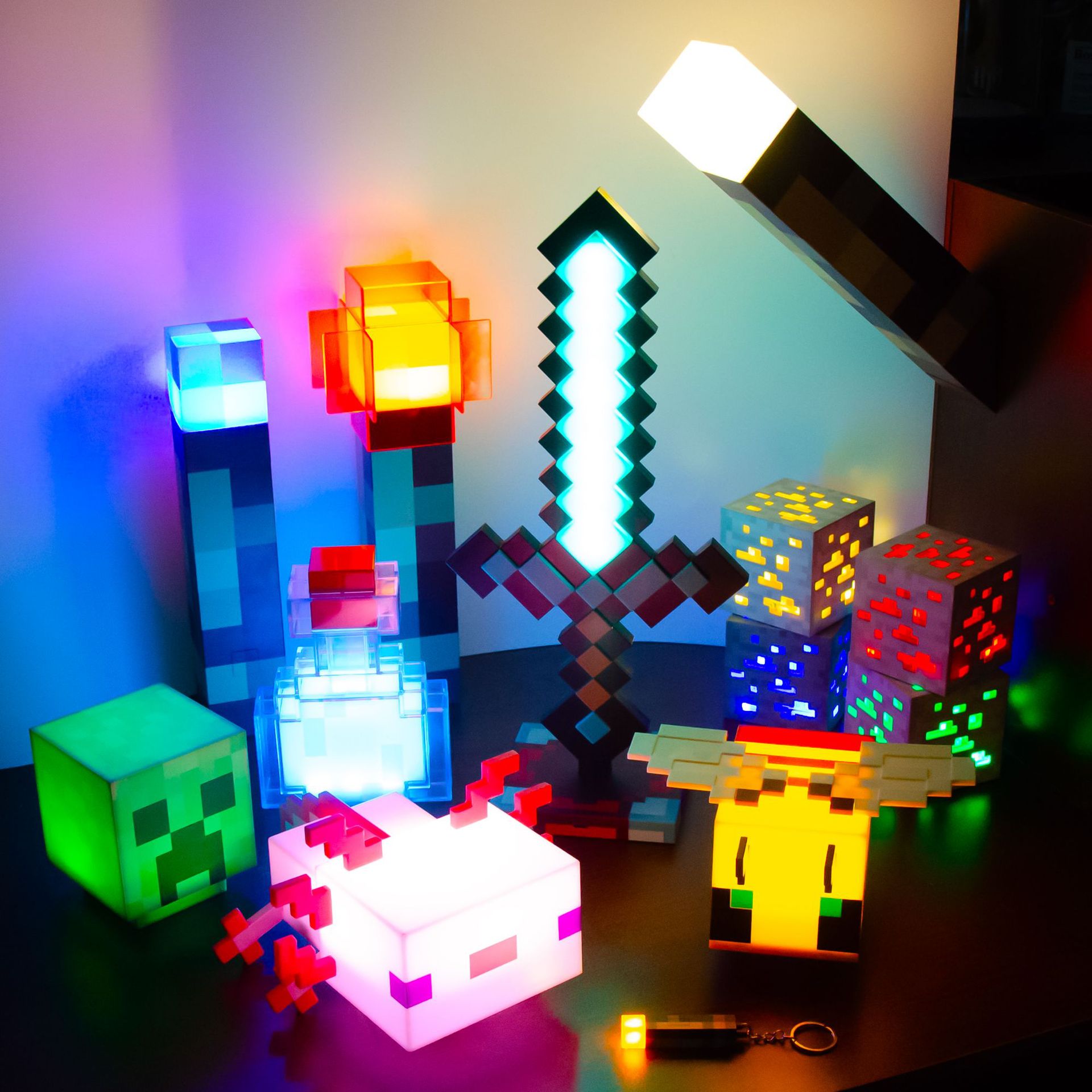 Luz de mineral de diamante que cambia de color Acuario Antorcha Antorcha Modelo Regalo Luz nocturna
