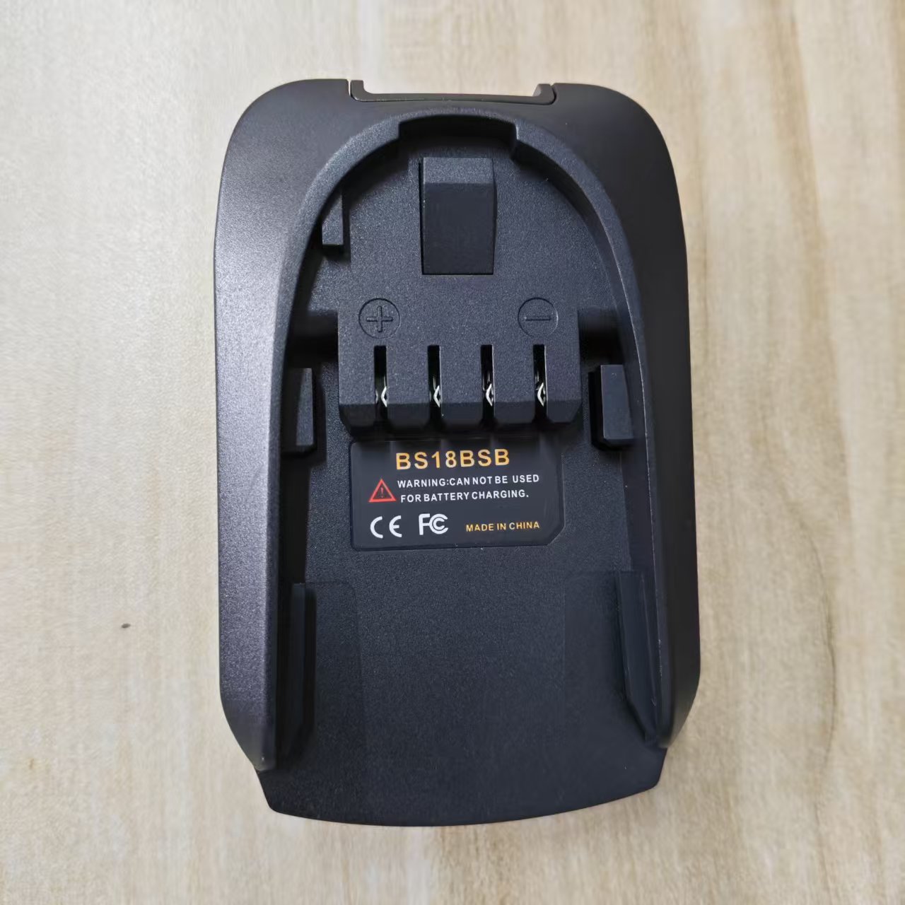 BOSB18C MT18BSC DW18BSC MIL18BSC แบตเตอรี่อะแดปเตอร์แปลง 14.4 V-18 V สําหรับ Makita สําหรับ Milwaukee สําหรับ Dewalts สําหรับ Bosh เครื่องมือ