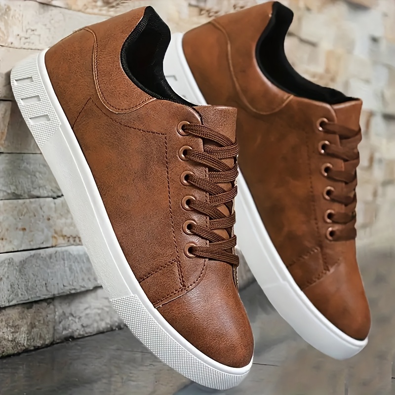 Męskie lekkie i wygodne buty do skateboardingu, sportowe buty codzienne do noszenia na zewnątrz.