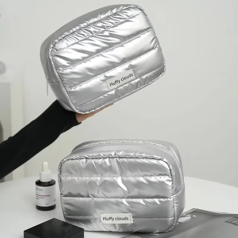 Borsa per il trucco di grande capacità alla moda Organizzatore da viaggio Borsa per cosmetici portatile Borsa per il lavaggio di stoccaggio multifunzionale