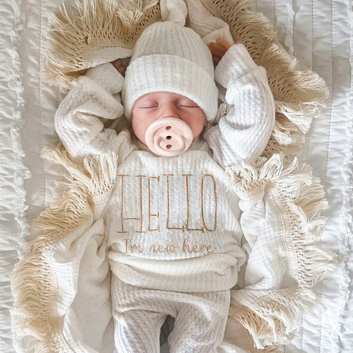 Ylsteed "Hallo" borduurwerk pasgeboren fotografie rekwisieten baby romper jumpsuit met strik hoed baby coming home outfit baby foto cadeau