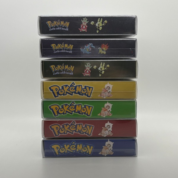 Pokemon Blue Crystal Gold Green Red Silver Yellow GBC Полная игра PCB в коробке для видеоигр Картридж с инструкциями Версия для США