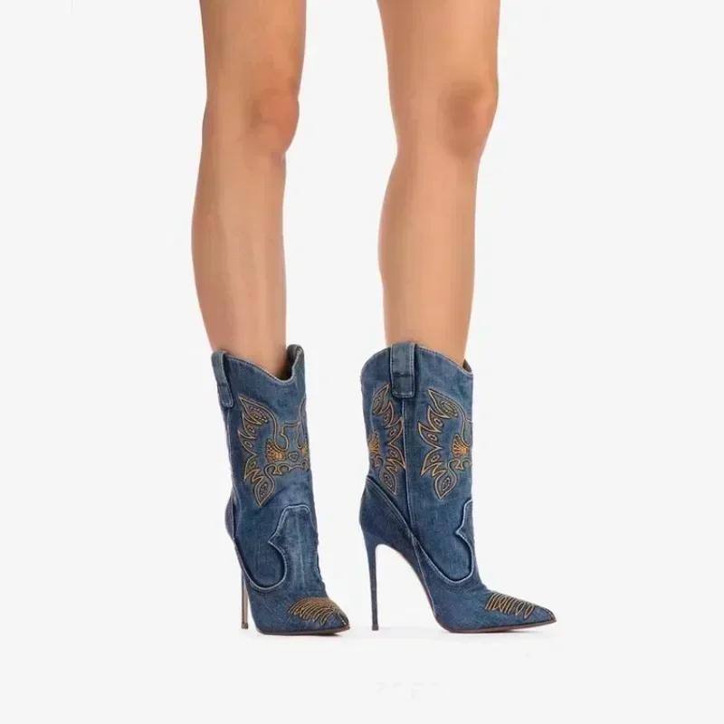 Nuovi Stivali da Donna in Denim Ricamato Stile Western, Stivaletti alla Moda con Tacco Alto e Punta Sottile, Taglia 44, Autunno/Inverno