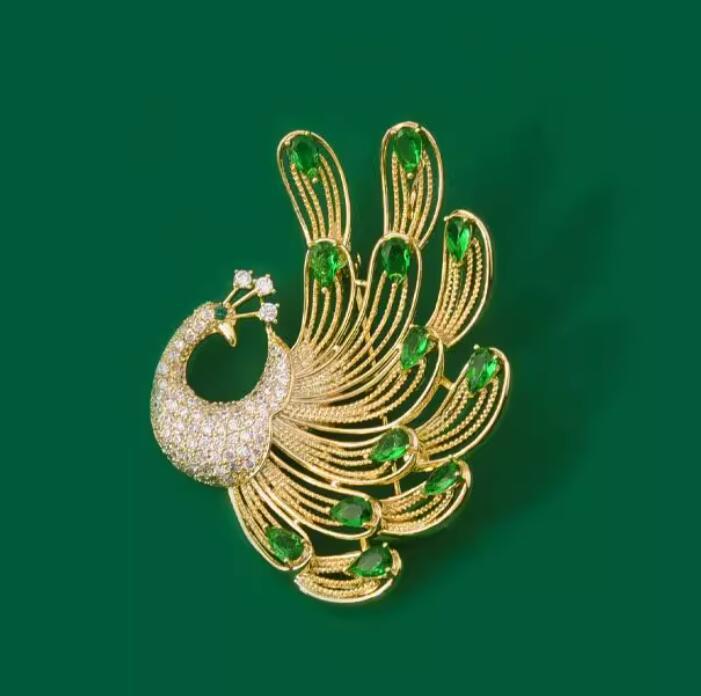 Broche de strass fênix elegante e requintado para mulheres, emblemas de animais clássicos da moda, acessórios de alta qualidade, presentes