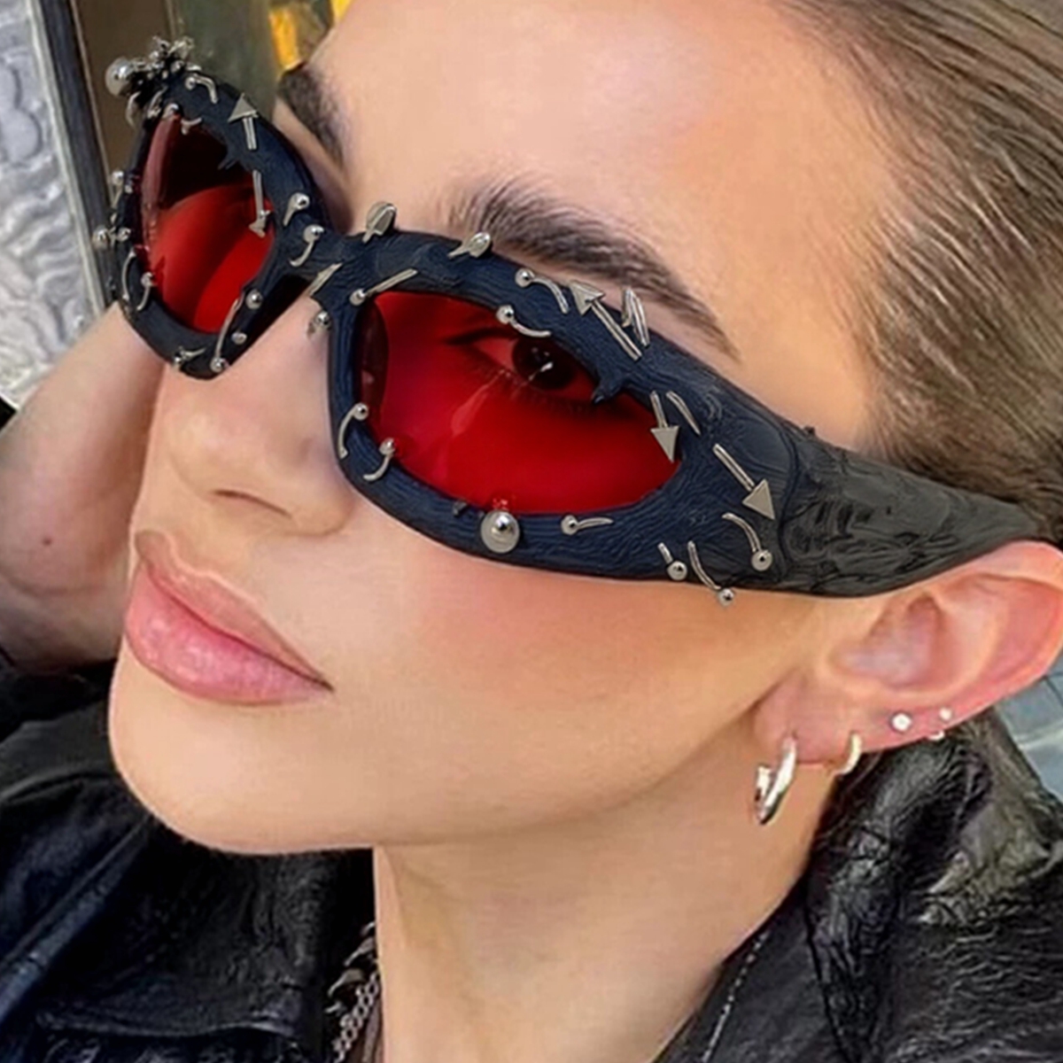Personalized Rivet Sunglasses for Men and Women Retro Metal Studded Frame Unisex Punk Eyewear UV400 Protection Party Shades