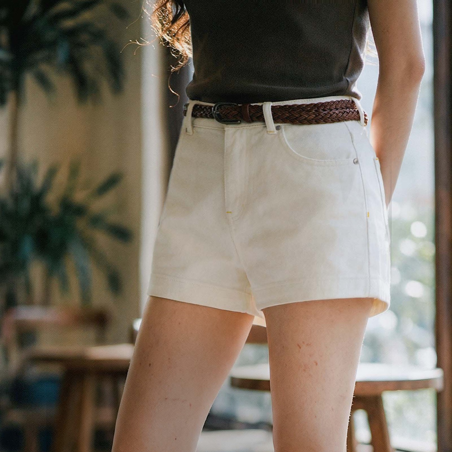 Shorts Femininos Maden Brancos Jeans Cintura Alta Elástico Corte Reto Casual Americano Estilo Urbano Verão Dia a Dia Chique