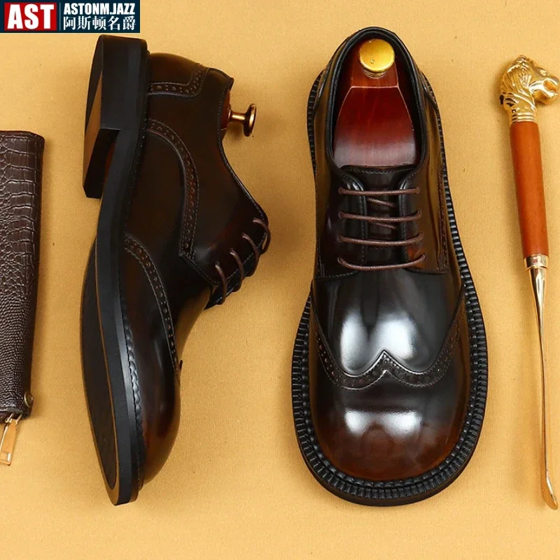 Retro Mens Dress Brogues Shoes Luxury Genuine Leather Round Toe Handmade Fashion Flat Autumn Black Wedding Social Shoes Man 2025
