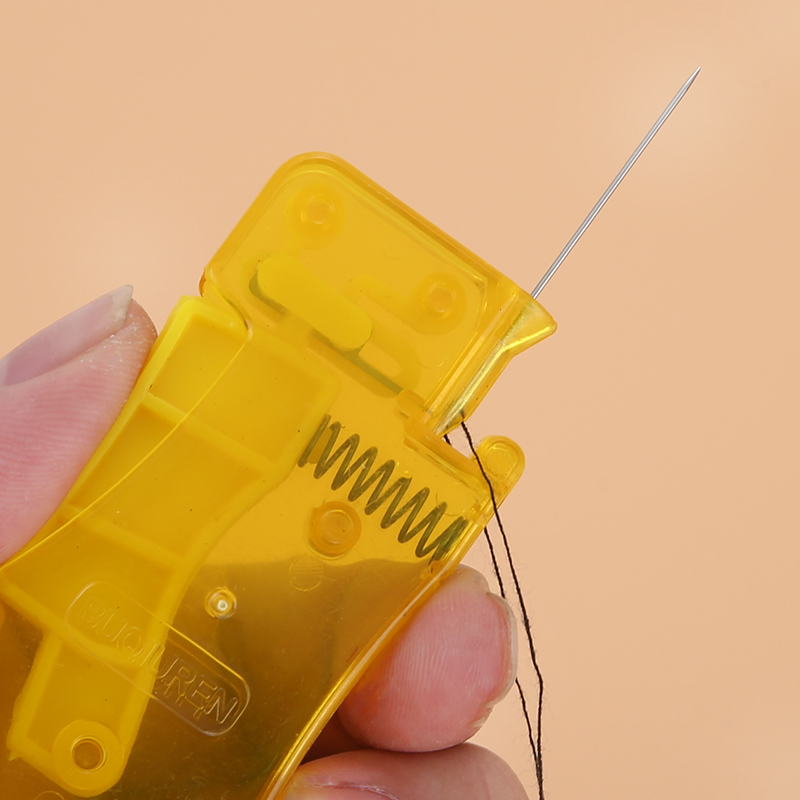 自動針糸通し器シンプルな糸通し針 DIY ステッチ挿入ツール縫製クラフトキット大人の古い子供主婦