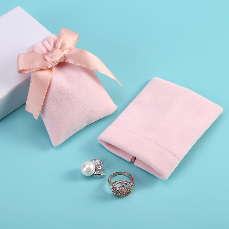 10 teile/los 7x9 cm Rosa Samt Band Tasche Kordelzug Ohrringe Ringe Halskette Armband Hochzeit Weihnachten Geschenk Lagerung Beutel