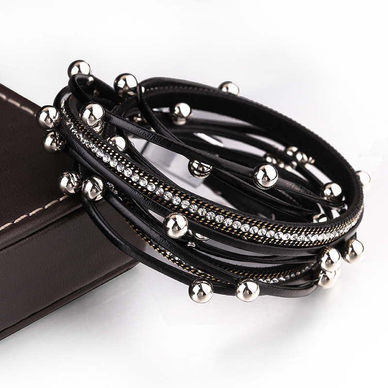Amorcome-Bracelets à breloques multicouches pour femmes, bijoux en cuir, perles métalliques, double rond, design chimiste