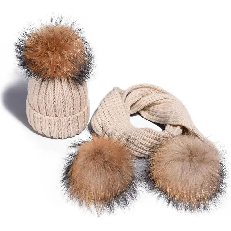 Gorros de invierno para padres e hijos, bonito gorro con pompón de piel para bebé, conjuntos de bufanda, gorros de bola de piel Natural auténtica, gorros de punto cálidos para madre e hijo, Bea de invierno