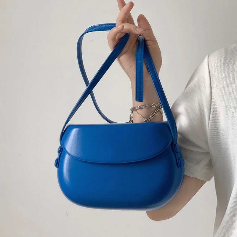 Couleur bonbon femmes selle sac à bandoulière Portable femme pochette sac à main sacs à bandoulière mode dames petits sacs de messager