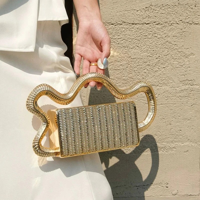 Bolso de Noche de Lujo, Diseño Original, Nuevo y Único, con Asa en Forma de Nube Ondulada, Bolso de Mano Rígido con Textura Metálica, Bolso de Hombro