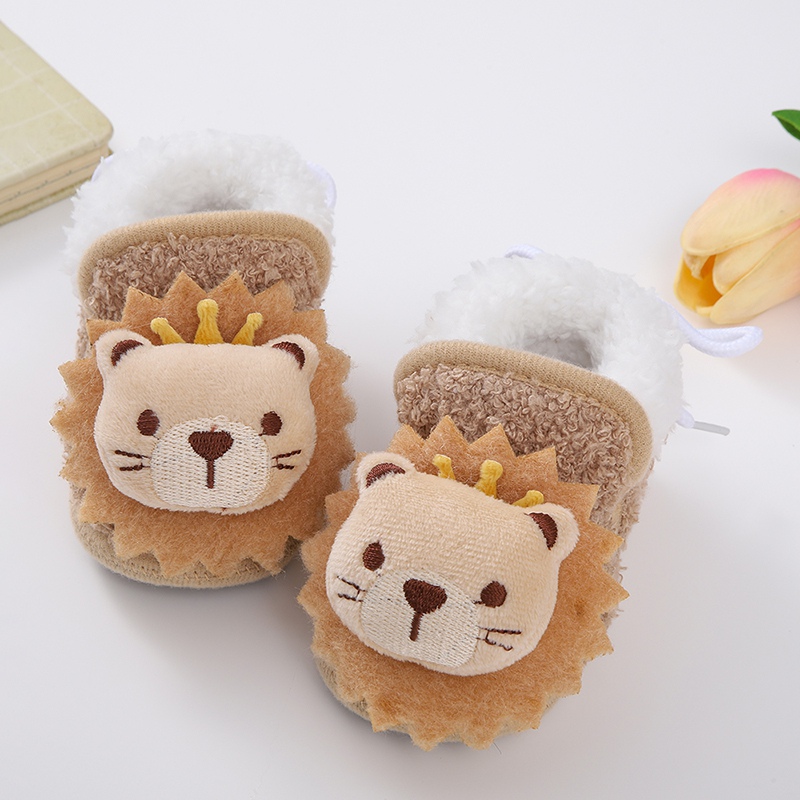 Botas de inverno para bebês recém-nascidos, sapatos fofos de desenho animado para meninos e meninas, botas de neve de pelúcia, quentes, sapatos infantis para primeiros passos