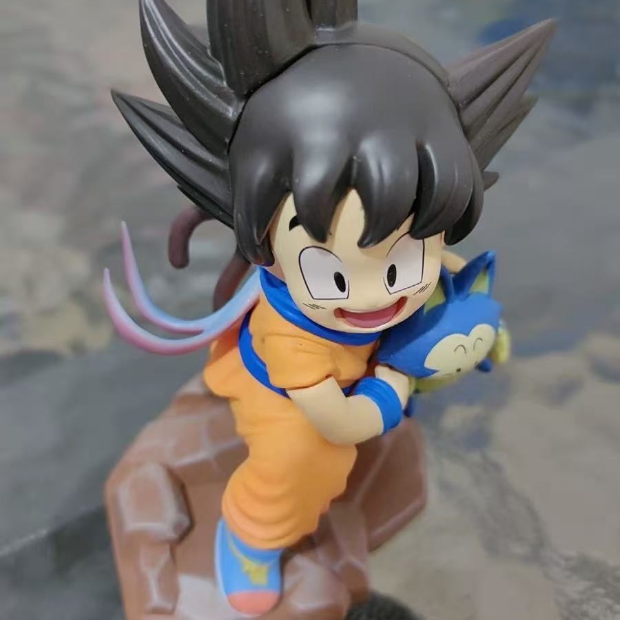 Top 14cm dragon ball boneca criança goku figuras goku abraço pura yamcha anime modelo pvc coleção mesa decoração estátua brinquedo presente