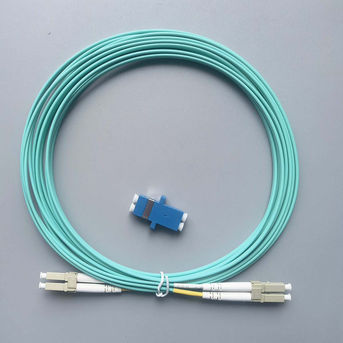 Cable de conexión de fibra óptica LC/UPC-LC-UPC de 1-50M OM3 dúplex multimodo de doble núcleo diámetro 1,6/2,0mm Cable de conexión óptica interior FTTH