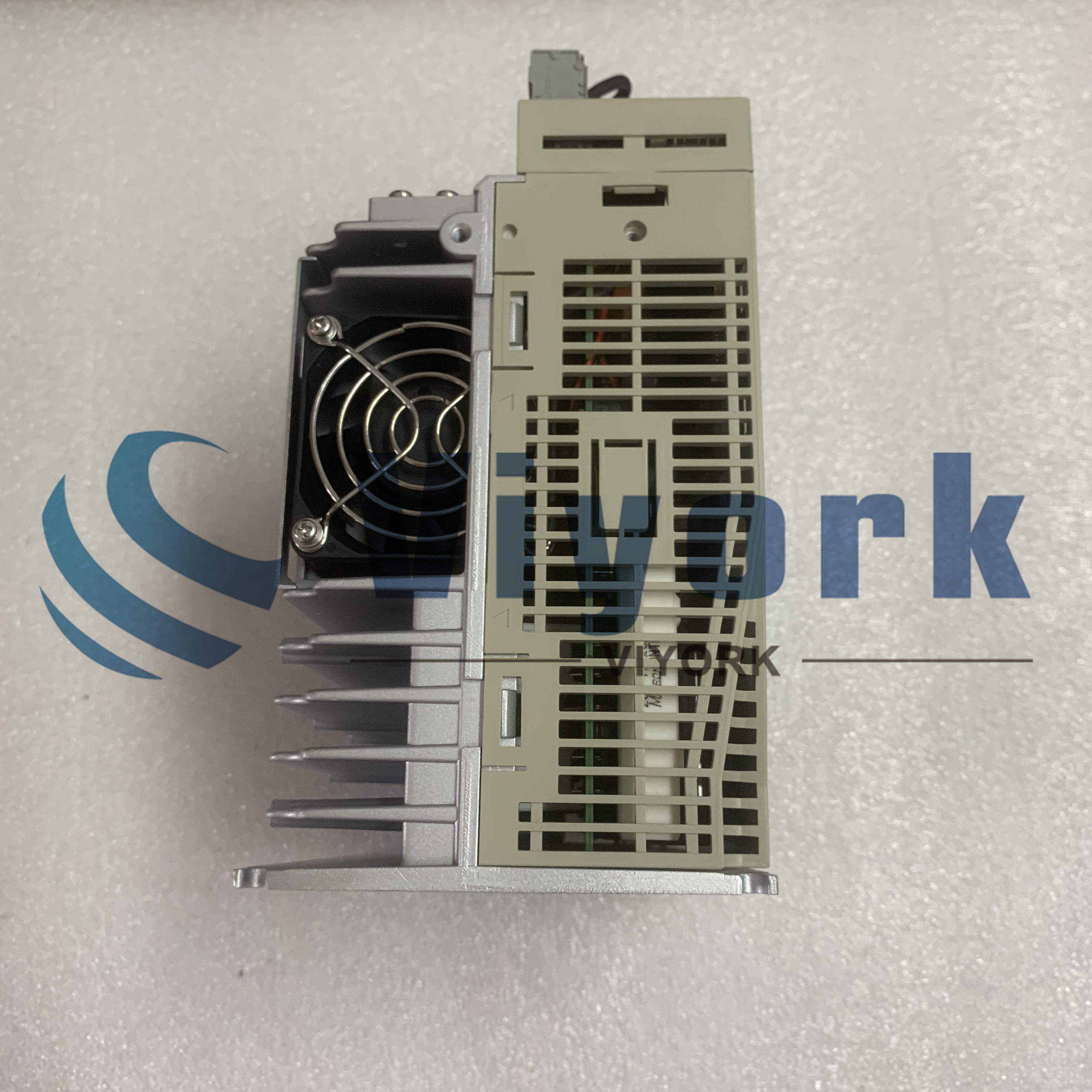 SGDM-15ADA SERVO DRIVE 1.5KW 230V 9.5A NEW