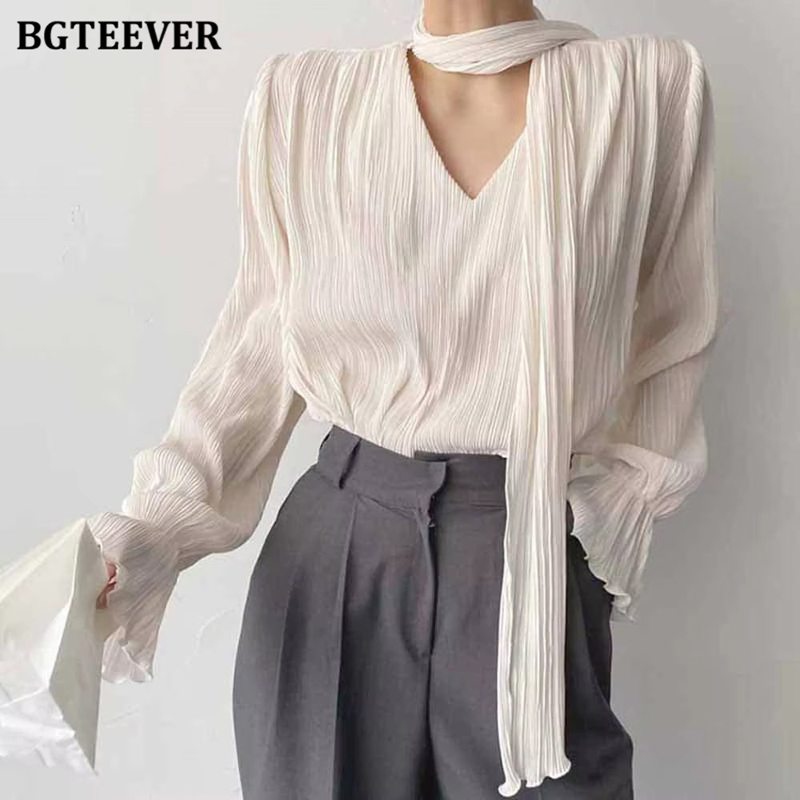 BGTEEVER Frühling Sommer Lose Frauen Solide Blusen V-ausschnitt Flare Hülse Elegante Damen Pullover Shirts Geraffte Weibliche Blusas 2022