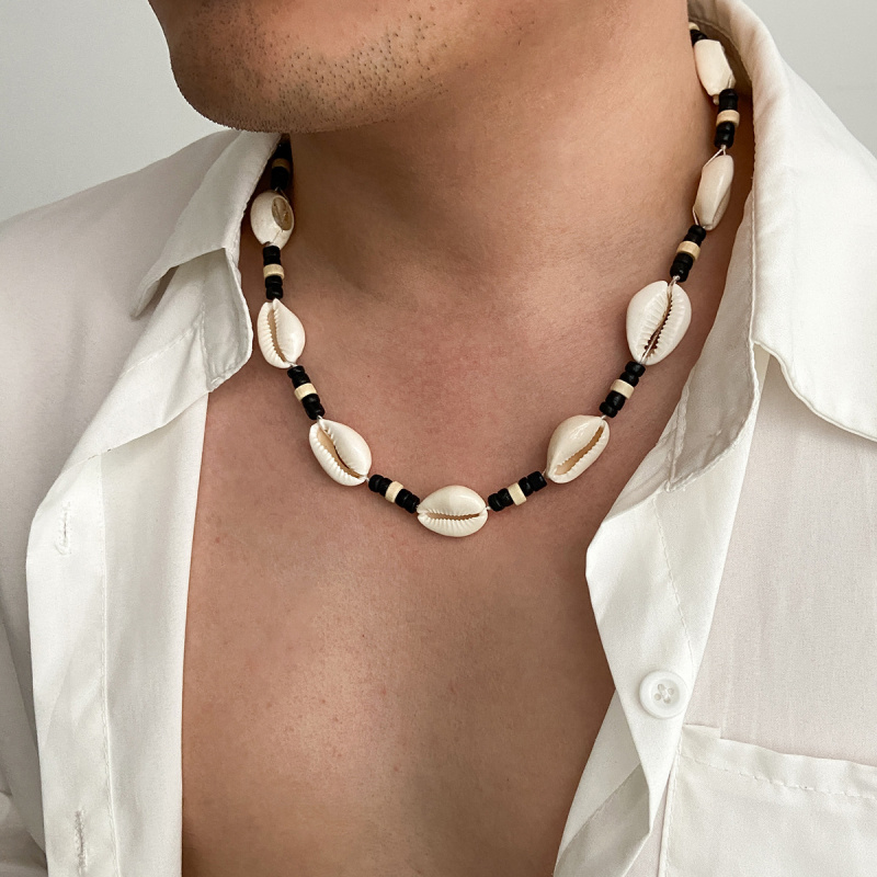 2025 Nuevo Collar hecho a mano de concha de playa de verano europeo y americano Collar de estilo minimalista de moda versátil