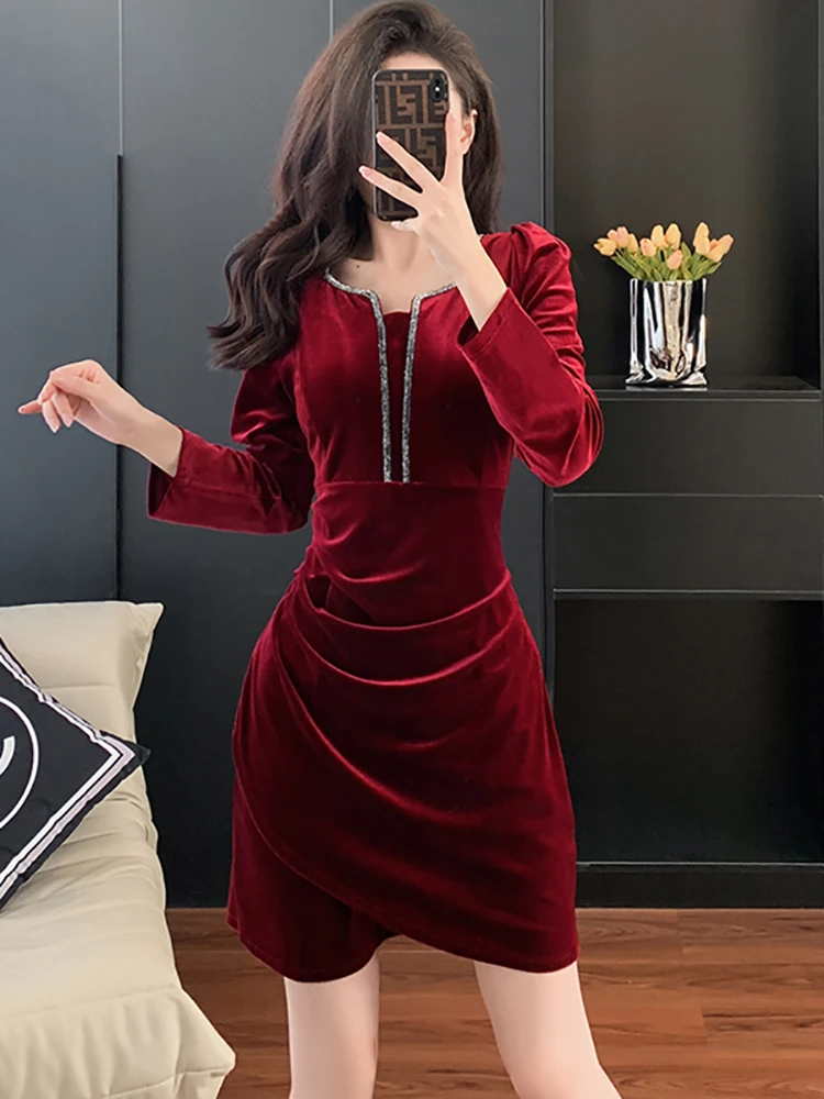 Vestido Mini de Terciopelo Rojo de Manga Larga para Otoño/Invierno, Vestido de Cintura Alta con Corte en A, Moda Coreana 2026, Elegante y Lujoso para Fiestas