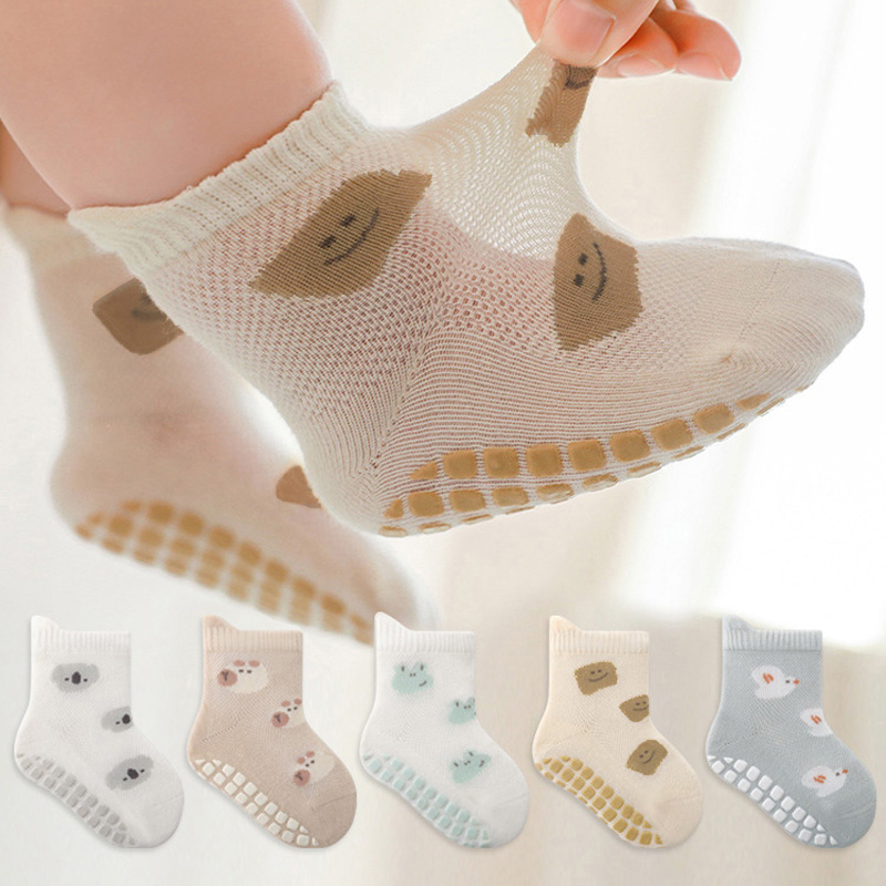 5 pares de calcetines antideslizantes para niños con bonito patrón de dibujos animados, calcetines de suelo para niños y niñas, cómodos y transpirables para niños pequeños