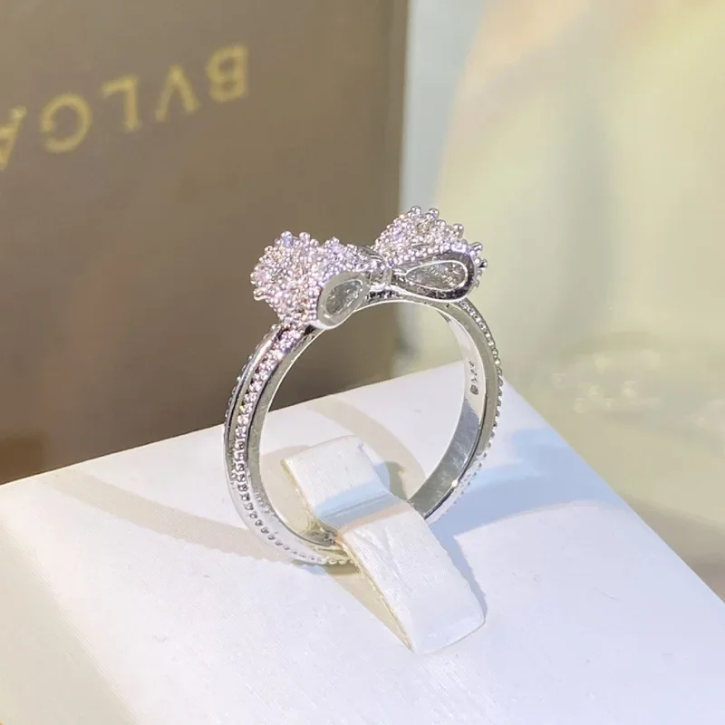 Ausgefallener Schleifenring mit schillerndem CZ, Sterling-Silber-Farbe, Damen-Fingerring, 925er Stempel, Eheringe, Statement-Accessoires, Schmuck