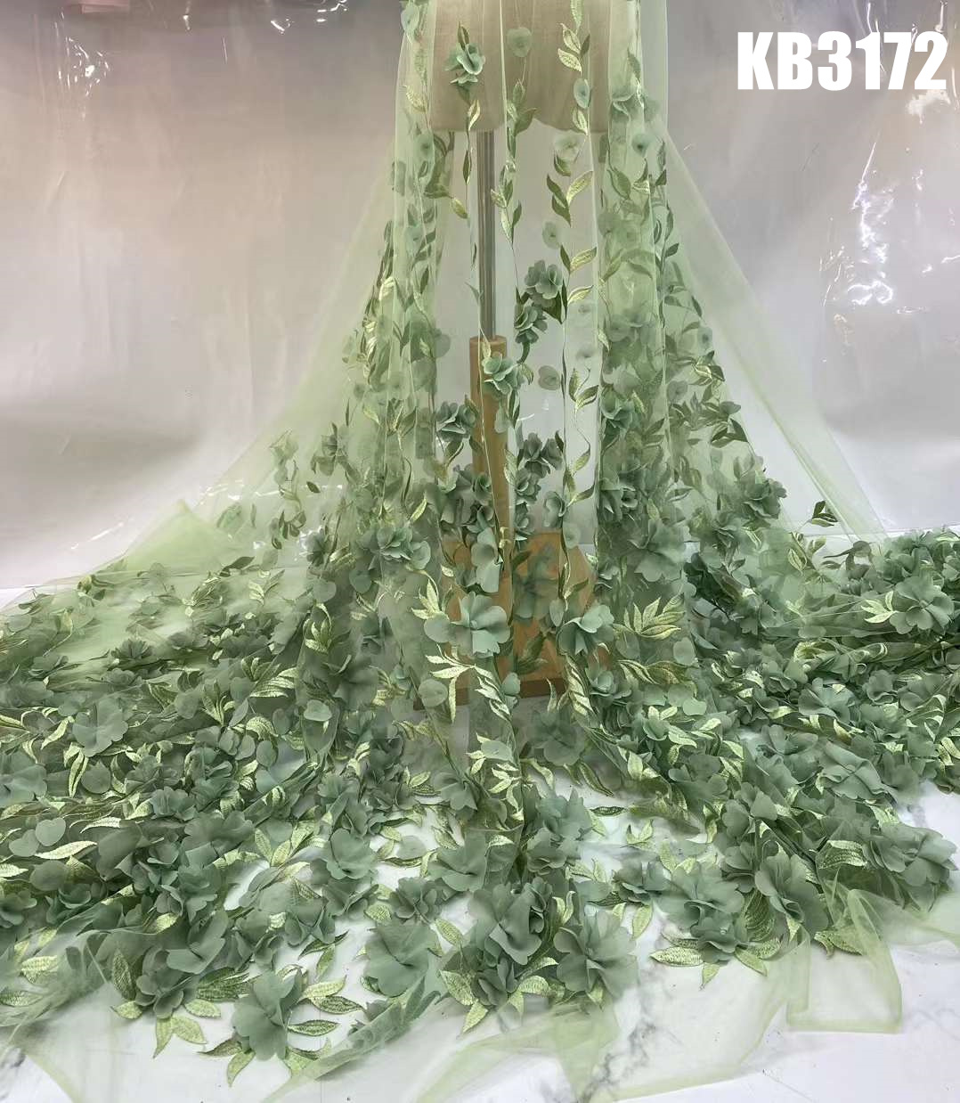 2024 New 3D Flower Embroidery Lace African White Flower Fabric Lace Nigerian Sequins Tulle Lace For Wedding Party Dress KB2932