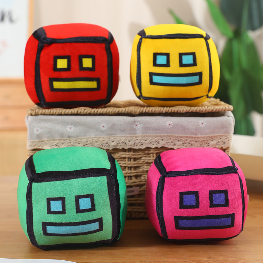 Новая геометрия Dash Game Плюшевая игрушка Милый мультфильм Аниме Игровая кукла Мягкие плюшевые игрушки Peluche Домашний декор Детский подарок на день рождения