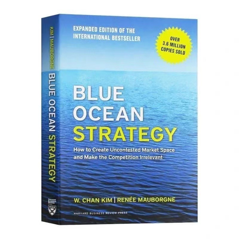 Livro de estratégia do Oceano Azul Edição expandida Como criar espaço de mercado despreocupado Faça a competição Irrelevant Brochura