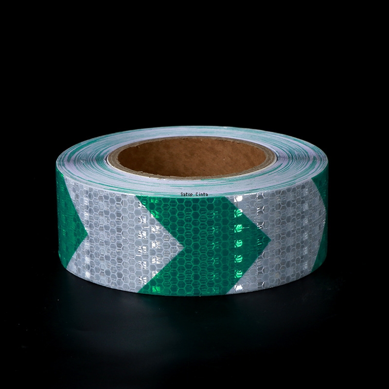 5CM * 5M freccia materiale riflettente bianco-verde adesivo impermeabile adesivo per auto avvertimento nastro di sicurezza riflettori striscia per moto