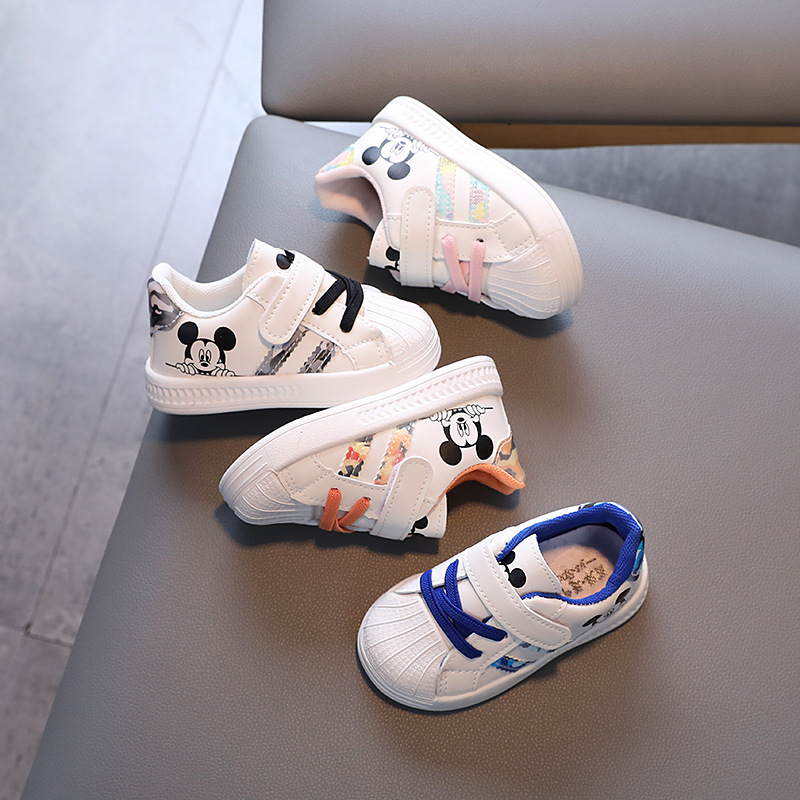 Calçado desportivo casual de sola macia infantil, sapatos brancos pequenos, meninos e meninas, elegante