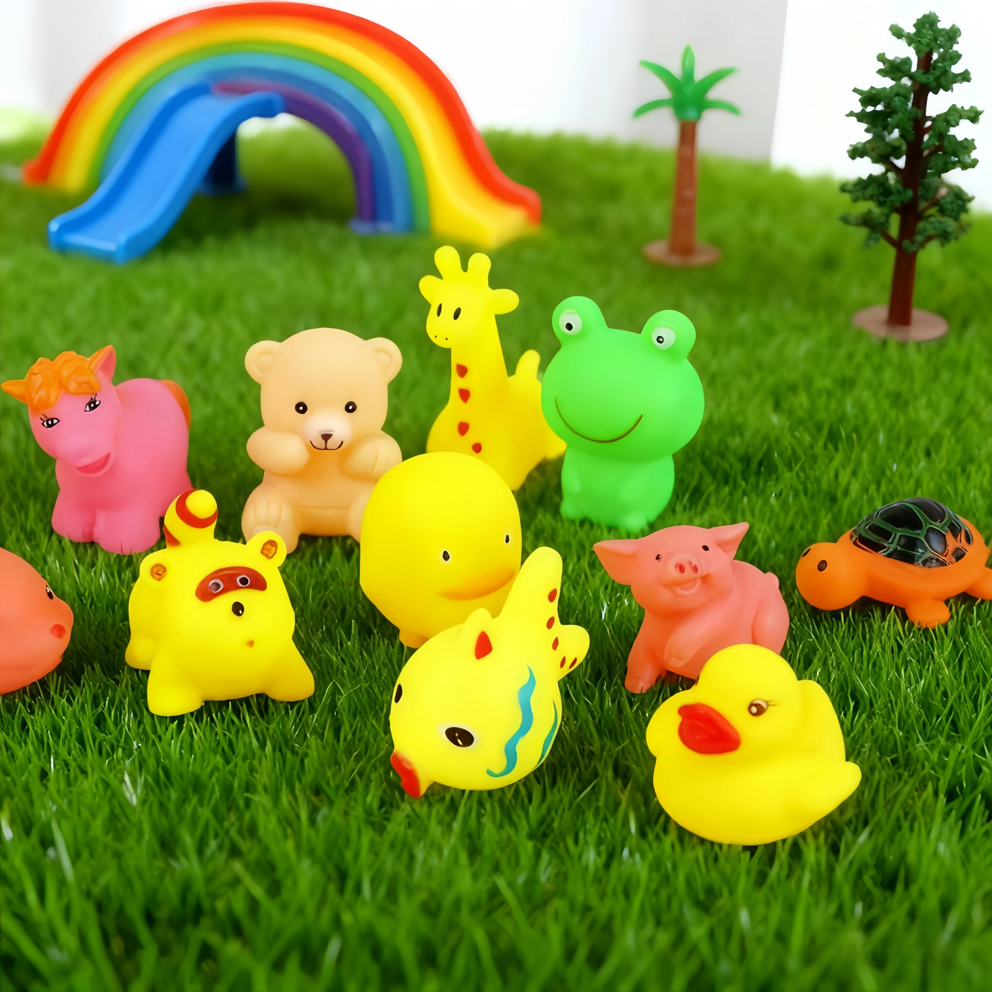 13 Uds. Juguetes de baño de dibujos animados para niños, animales bonitos, juguetes acuáticos para nadar, flotador de goma suave, sonido para apretar, juego de lavado para niños, juguetes divertidos, regalos