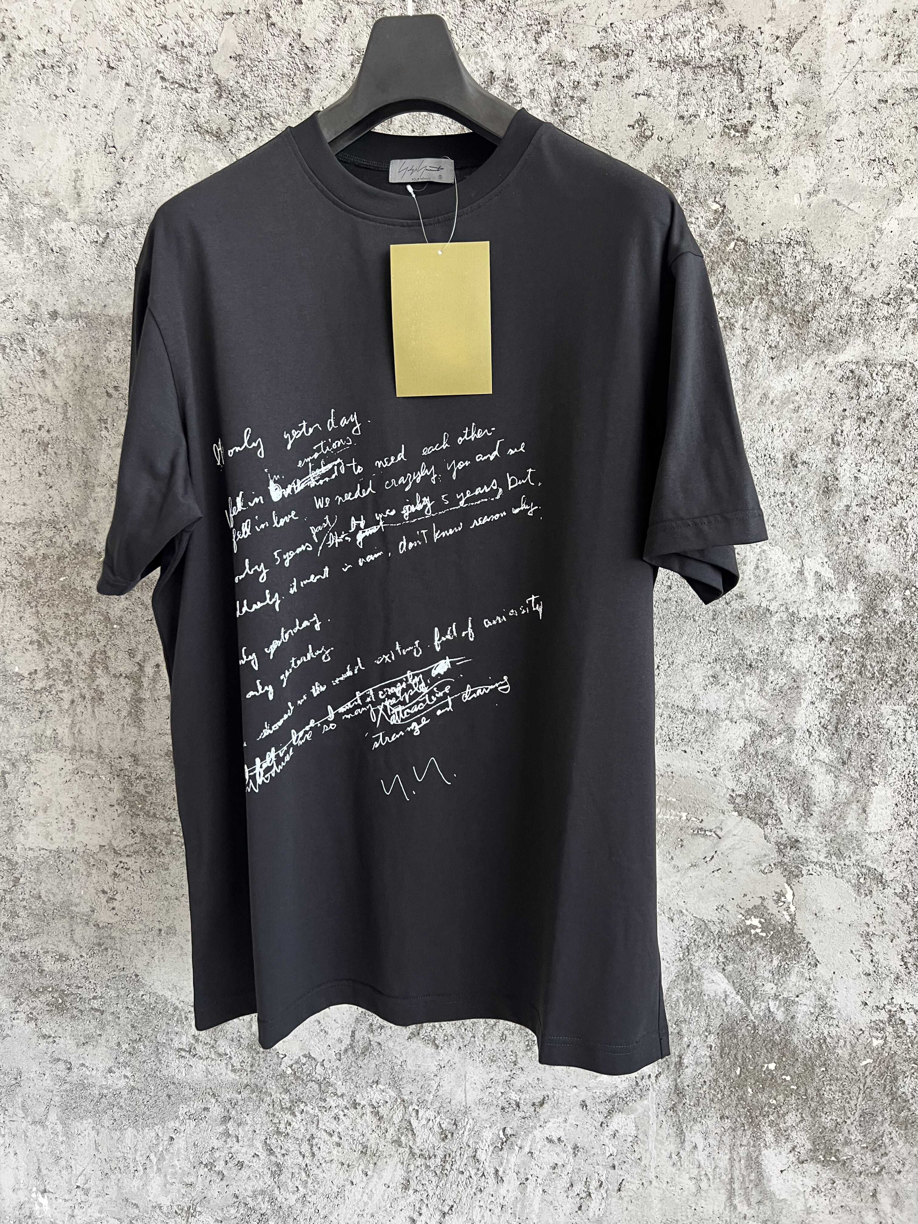 Modisches bedrucktes schwarzes Wörterbuch aus reiner Baumwolle, trendiger, lässiger, lockerer und personalisierter Pullover mit Rundhalsausschnitt