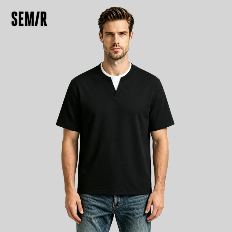 Camiseta Masculina Semir 2026 com Efeito Duas Peças, Gola Texturizada, Confortável, Versátil, Casual e Macia
