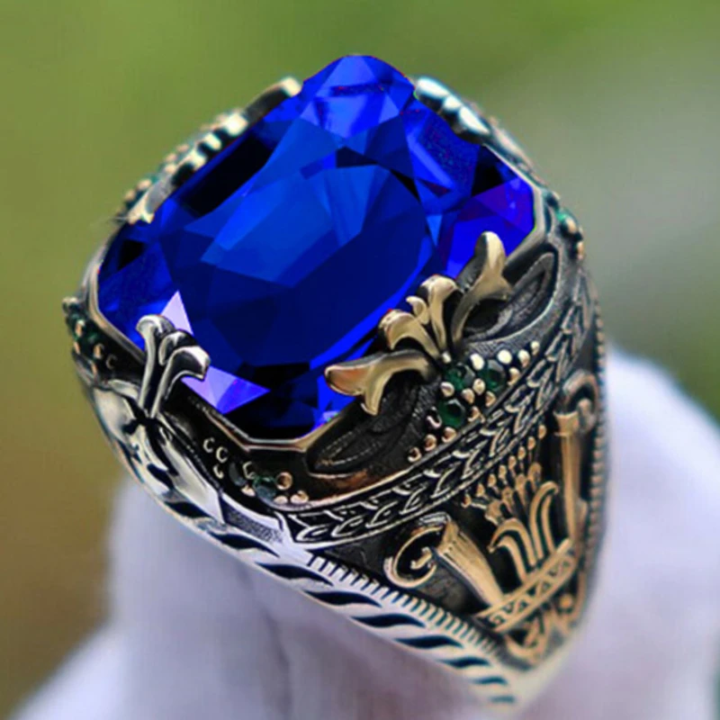 Cincin pria mewah bertatahkan zamrud, cincin safir permata mendominasi Retro kepribadian untuk pesta perjamuan perhiasan Bisnis
