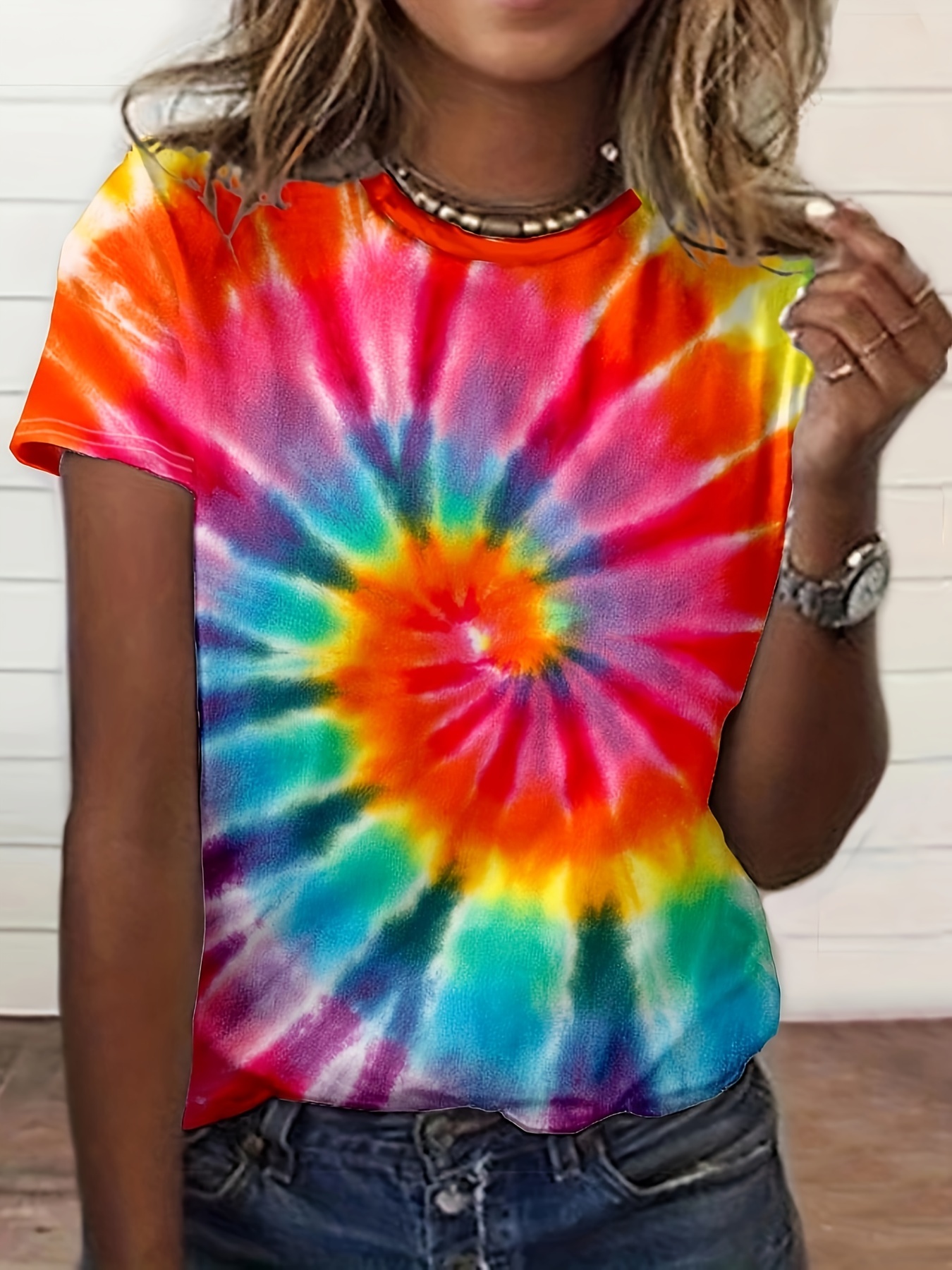 Maglietta da donna con motivo tie-dye a spirale arcobaleno - Grafica con motivo a spirale vivace, design con stampa hippie retrò per l'uso quotidiano casual