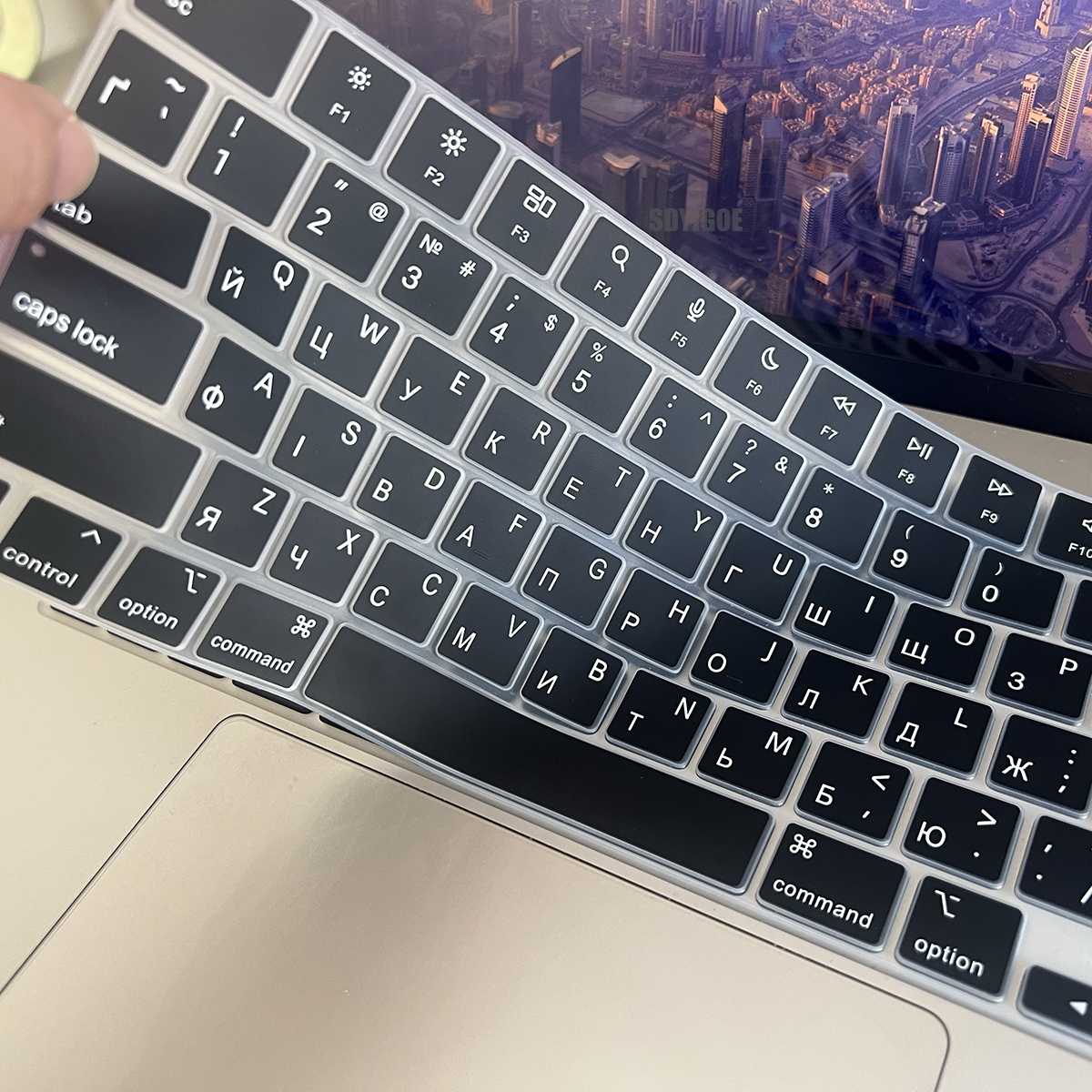 Ukraine-Layout Silikon-Tastaturfolie für MacBook Air/Pro M1 M2 M3 M4 M5 Modell A3113 A3240 A2918 A2992 A3112 A3185 A3401 A3186