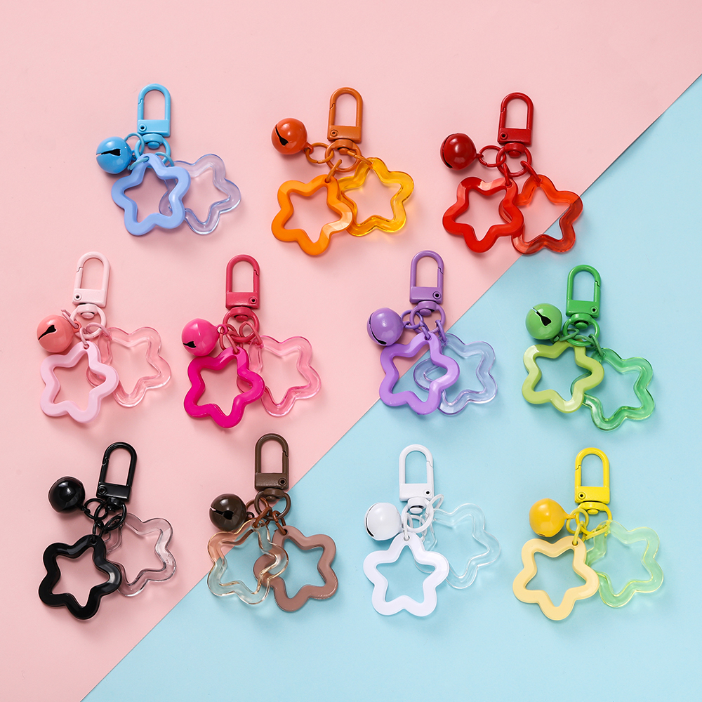 1 Uds. Colgante de estrella hueca con campana pequeña, cuentas acrílicas coloridas, llavero, accesorios, bolso, cordón, llavero, fabricación de joyas