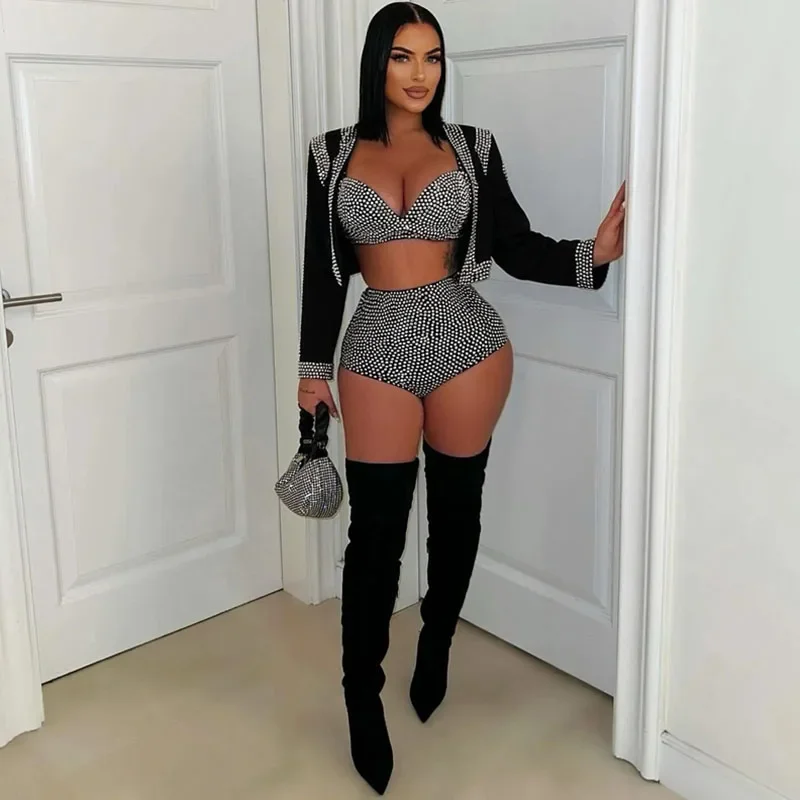 Sparkly Diamonds 3-delige korte sets Damesoutfits Strass Luxe verjaardag Cropped jasje Top en bh en shorts Set Clubwear