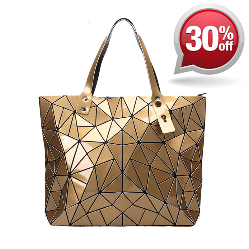 Novo ouro bolsas sacos para as mulheres 2026 verão grande sacola senhoras geométrica mensageiro bolsa de ombro praia luxo designer prata